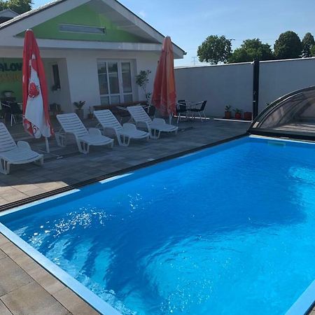 Bungalovy Classic Podhájska Екстериор снимка