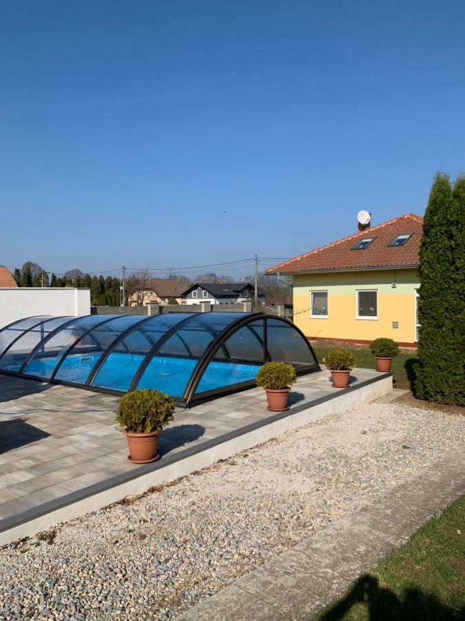 Bungalovy Classic Podhájska Екстериор снимка